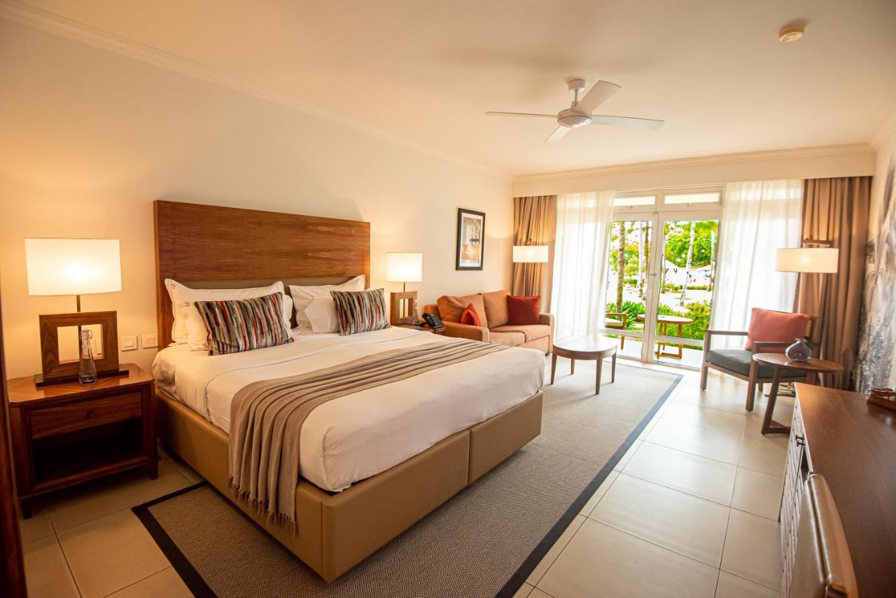 Sands Suites Resort & Spa Flic en Flac Exterior photo